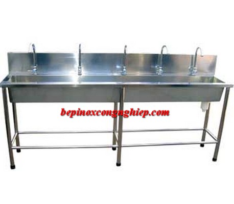 Chậu rửa tay công nhân