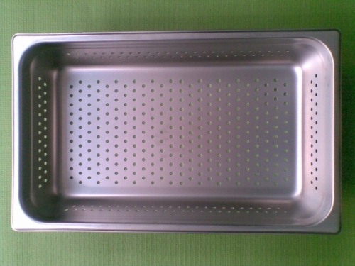 Khay inox đục lỗ